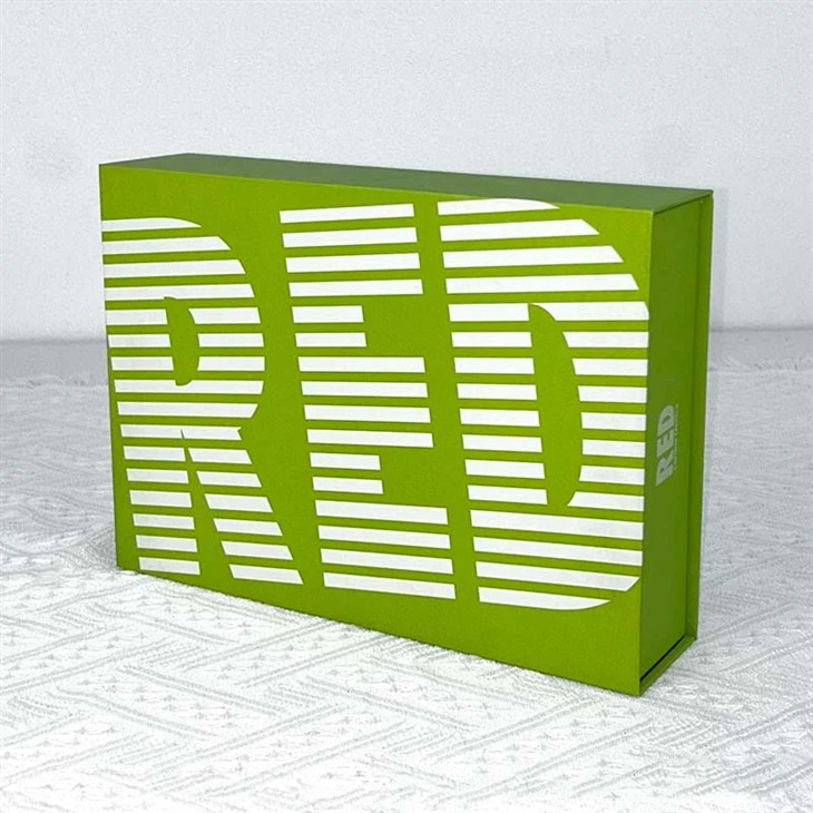 custom packaging for shirts (4)