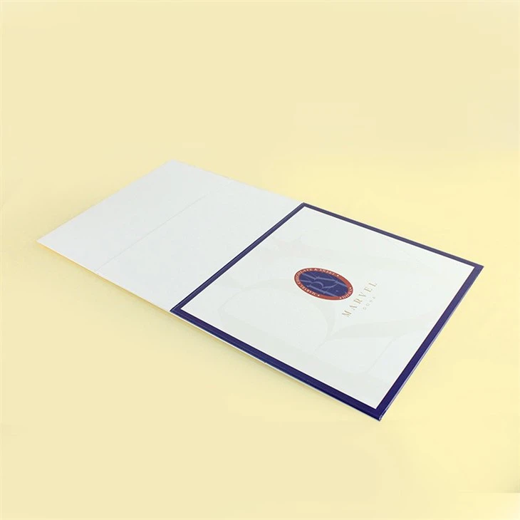 Collapsible Magnetic Cake Boxes